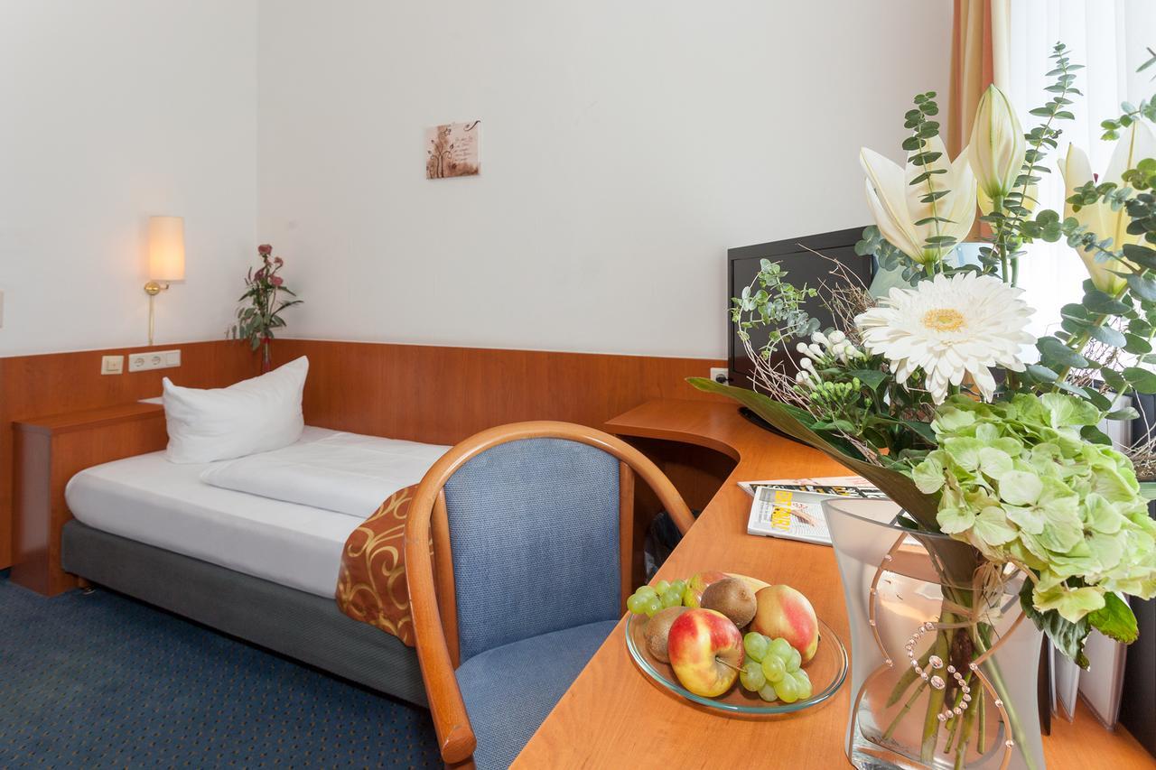 Hotel Trip Schumann 3*