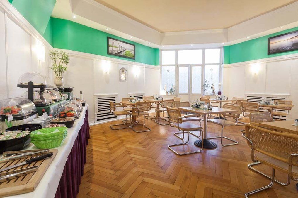 Hotel Trip Schumann 3*