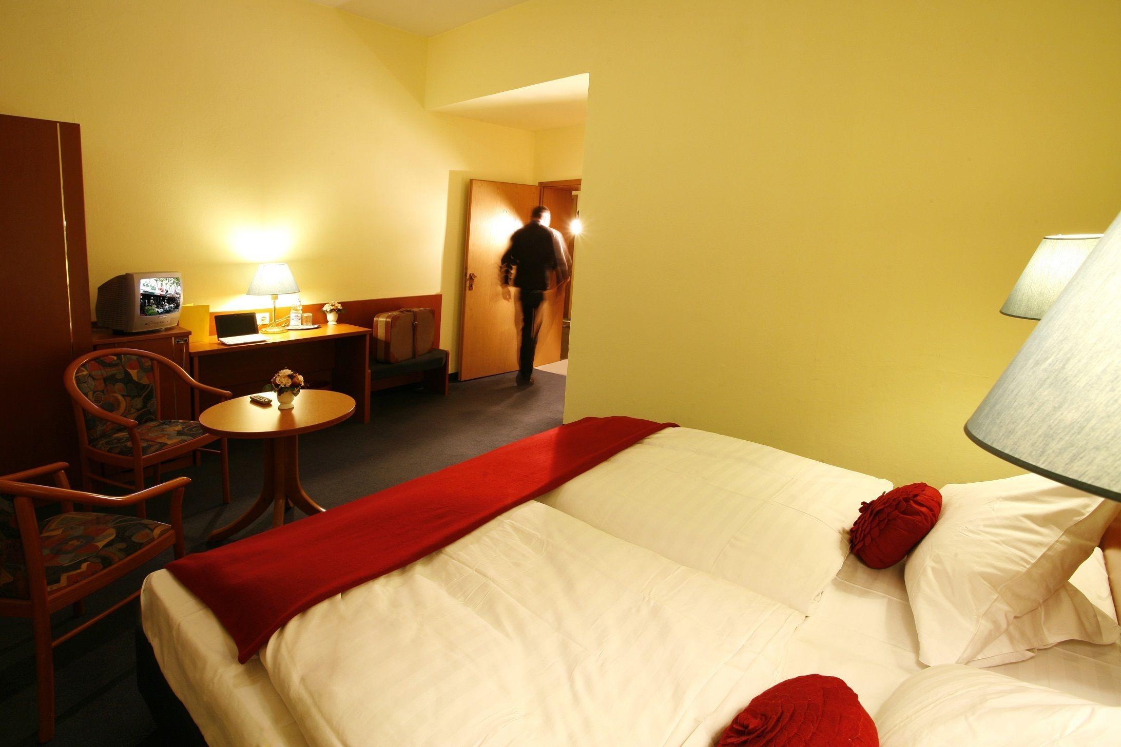 Hotel Trip Schumann 3*